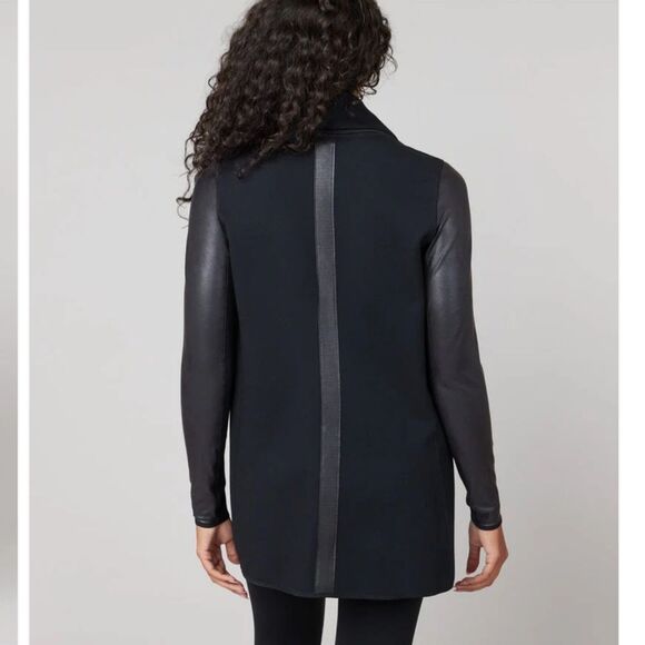 Spanx Drape Front Jacket Very Black - Picture 2 of 8